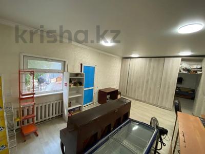 Дүкендер мен бутиктер · 223.6 м², бағасы: 65 млн ₸ в Семее