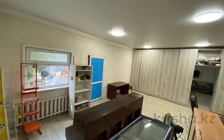 Дүкендер мен бутиктер · 223.6 м², бағасы: 65 млн ₸ в Семее — фото 5