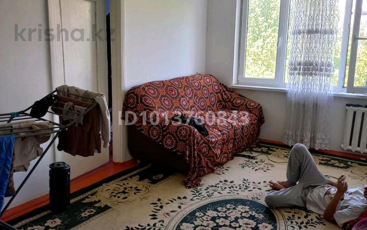3-бөлмелі пәтер · 57 м² · 5/5 қабат, 17-шағынаудан 11/14, бағасы: 20 млн ₸ в Шымкенте, Аль-Фарабийский р-н — фото 2