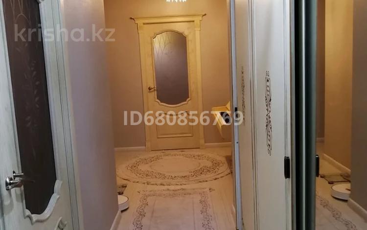 3-бөлмелі пәтер · 77 м² · 4/5 қабат, 15-ш/а. 46, бағасы: 23 млн ₸ в Актау, 15-й мкр — фото 2