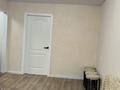 2-комнатная квартира · 43 м² · 1/5 этаж, Майкудук, 17й микрорайон 49 за 150 000 ₸ в Караганде, Алихана Бокейханова р-н — фото 7