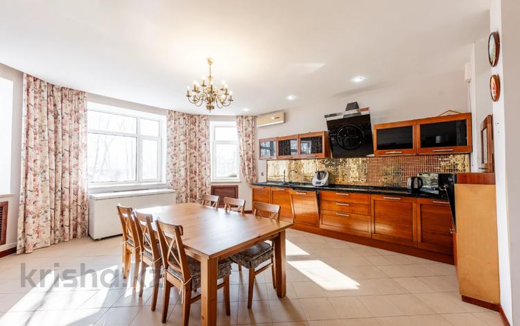 6-комнатная квартира · 285 м² · 4/4 этаж, Жубан ана 1 за 137 млн ₸ в Астане — фото 16