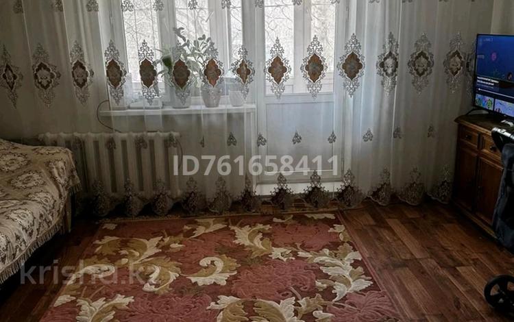 3-бөлмелі пәтер · 67 м² · 2/5 қабат, Жумабаева 21, бағасы: 35 млн ₸ в Семее — фото 2