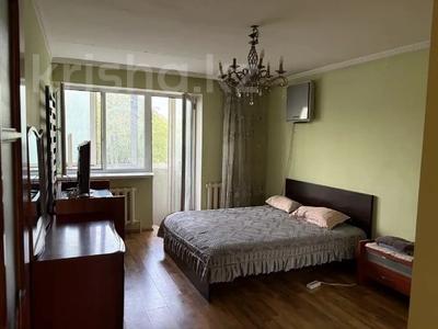 2-бөлмелі пәтер · 53 м² · 5/5 қабат, Абылай хана 24, бағасы: 32 млн ₸ в Алматы, Алмалинский р-н