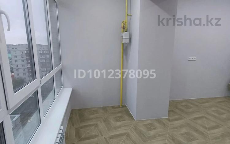 2-бөлмелі пәтер · 70 м² · 10/10 қабат, Жана Орда 1/2, бағасы: 200 000 ₸ в Уральске — фото 9