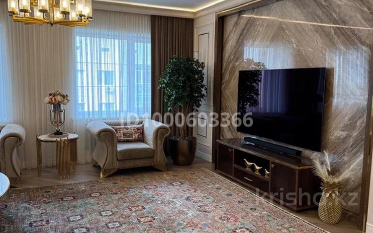 4-комнатная квартира · 152.3 м² · 6/6 этаж, Туран 14/1 за 170 млн ₸ в Астане, Нура р-н — фото 2