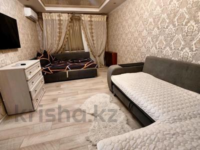 3-комнатная квартира · 64 м² · 1/9 этаж, мкр Кунаева 11 — Желаевская трасса за 20 000 ₸ в Уральске