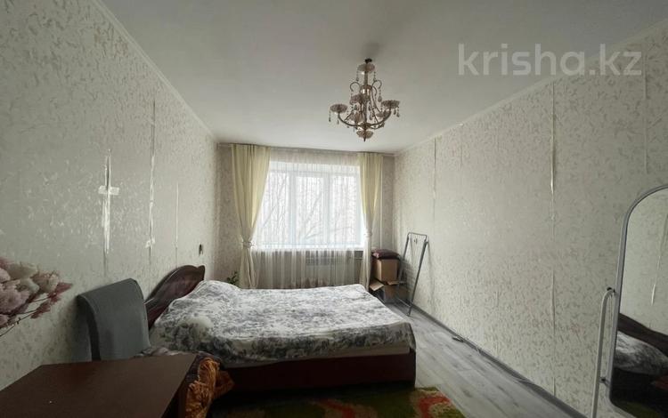 1-комнатная квартира · 55.7 м² · 4/5 этаж, Каныша сатпаева 15к1 за 11.4 млн ₸ в Усть-Каменогорске — фото 6