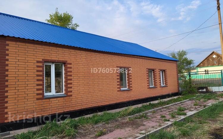 Отдельный дом · 4 комнаты · 98 м² · 16 сот., Әуезова 17 за 16.5 млн 〒 в Уштобе — фото 2