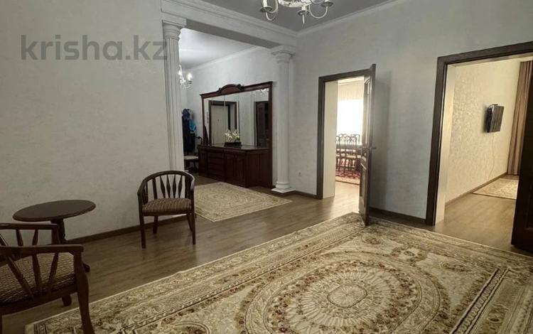 2-бөлмелі пәтер · 131.9 м² · 2/5 қабат, Алтын орда ш/а. 23, бағасы: 38 млн ₸ в Актобе, мкр. Алтын орда — фото 3