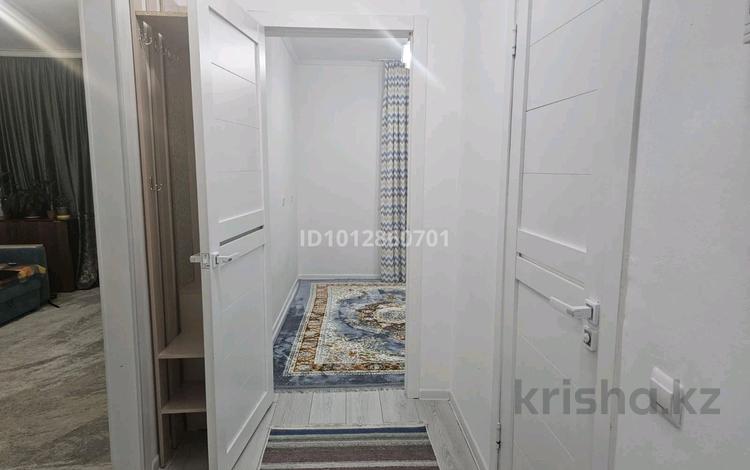 1-бөлмелі пәтер · 36.6 м² · 11/12 қабат, Қошқарбаев39 — Жұмабаев-Қошқарбаев, бағасы: 21 млн ₸ в Астане, Сарайшык р-н — фото 2
