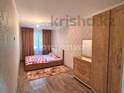 2-бөлмелі пәтер · 58 м² · 1/5 қабат, Акшораева 1 А — Я, бағасы: 12 000 ₸ в Каратау