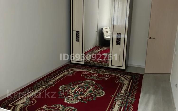 3-комнатная квартира, 90 м², 3/10 этаж помесячно, А-105 11 за 200 000 〒 в Астане, Алматы р-н — фото 2