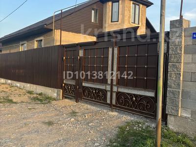Отдельный дом · 5 комнат · 206 м² · 6 сот., Байзакова — Жайнак за 47 млн ₸ в Боралдае (Бурундай), мкр Водник-3
