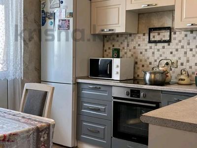 Продажа квартир в Алматы: 3-комнатная квартира · 67.9 м² · 10/12 этаж, мкр Дарабоз 7 — Бауыржан Момышулы за 35.4 млн 〒 3-комнатная квартира · 67.9 м² · 10/12 этаж, мкр Дарабоз 7 — Бауыржан Момышулы за 35.4 млн 〒 в Алматы, Алатауский р-н