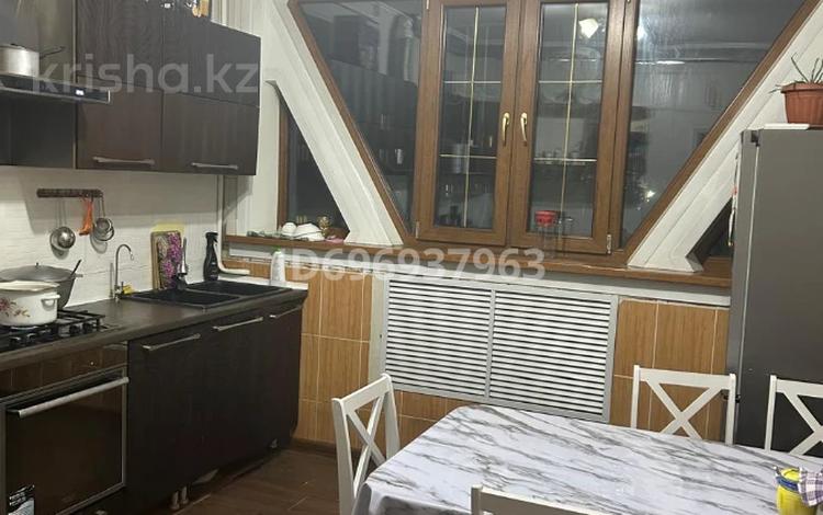 3-комнатная квартира · 69 м² · 8/9 этаж, мкр Аксай-3 26а за 43.5 млн ₸ в Алматы, Ауэзовский р-н — фото 2