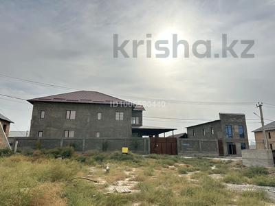 Отдельный дом · 10 комнат · 500 м² · 8 сот., мкр Туран , Туран шыңы 10 — Алатау батыра за 125 млн 〒 в Шымкенте, Каратауский р-н