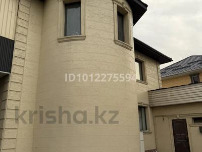 Отдельный дом · 8 комнат · 280 м² · 10 сот., ул. Дархан 25 за 125 млн ₸ в Алматы, Алатауский р-н