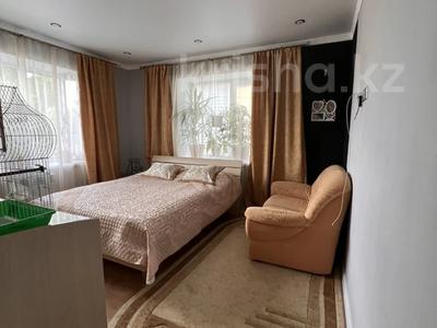 3-комнатная квартира, 72 м², 1/5 этаж, Циалковского 1 за 25.7 млн 〒 в Уральске