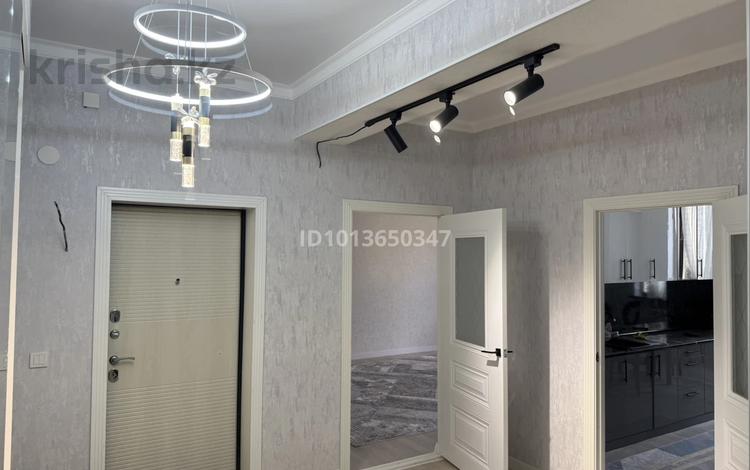 3-комнатная квартира · 105 м² · 2/5 этаж, 15 18/1 97 — 97 за 250 000 ₸ в Туркестане — фото 2