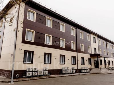 Кеңселер, қоғамдық тамақтану орны, монша, қонақ үй және демалыс орындары · 9289.1 м², бағасы: 1.4 млрд ₸ в Аксае