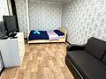 1-комнатная квартира, 40 м², 5/5 этаж посуточно, 3 8 за 8 000 〒 в Лисаковске — фото 5