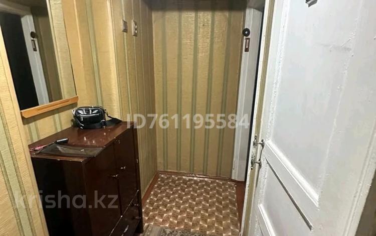 1-комнатная квартира · 40 м² · 2 этаж, мкр Новый Город, Воинов-Интернационалистов 22а за 150 000 ₸ в Караганде, Казыбек би р-н — фото 2