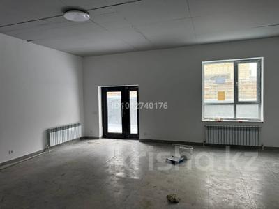 Свободное назначение, офисы, магазины и бутики, склады, общепит, салоны красоты, фитнес и спорт, медцентры и аптеки, образование, развлечения, кабинеты и рабочие места, студии · 50 м² за 300 000 ₸ в Алматы, Алатауский р-н