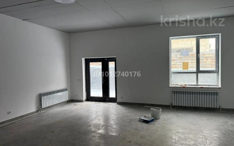 Еркін, кеңселер, дүкендер мен бутиктер, қоймалар, қоғамдық тамақтану орны, сұлулық салондары, фитнес және спорт, медорталықтар мен дәріханалар, білім орталықтары, ойын-сауық, кабинеттер және жұмыс орындары, студиялар · 50 м², бағасы: 300 000 ₸ в Алматы, Алатауский р-н — фото 18