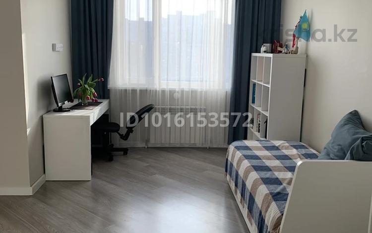 1-бөлмелі пәтер · 35 м² · 10/12 қабат, Роза Багланова — Сразу за Магнумом, бағасы: 230 000 ₸ в Астане, Нура р-н — фото 2