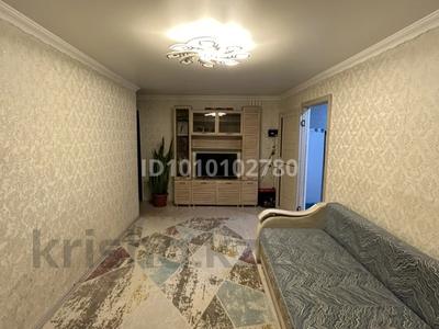 3-бөлмелі пәтер · 57 м² · 4/5 қабат, Карла Маркса, бағасы: 8 млн ₸ в Шахтинске