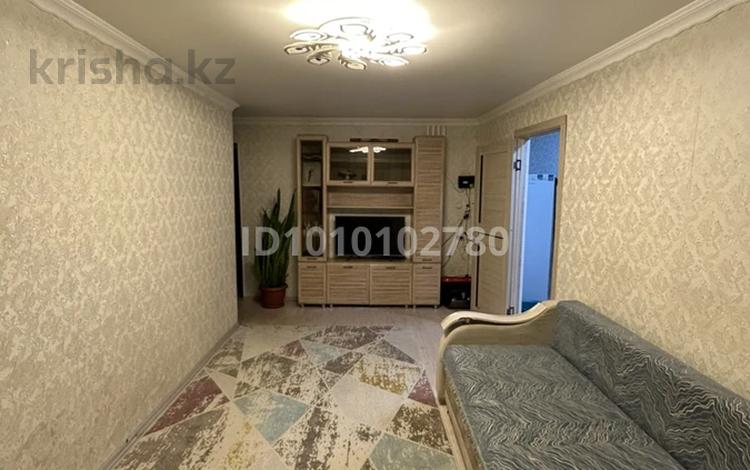 3-комнатная квартира · 57 м² · 4/5 этаж, Карла Маркса за 8.5 млн ₸ в Шахтинске — фото 2
