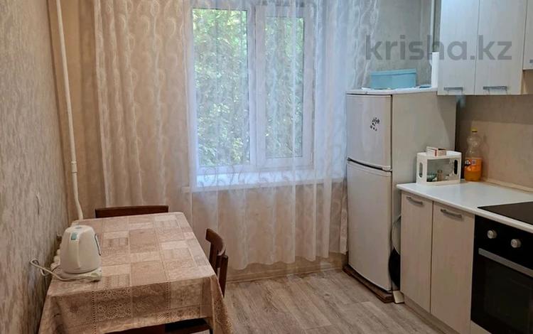 1-бөлмелі пәтер · 35 м² · 1/5 қабат, Хименко — 20мик.район, бағасы: 13.5 млн ₸ в Петропавловске — фото 2