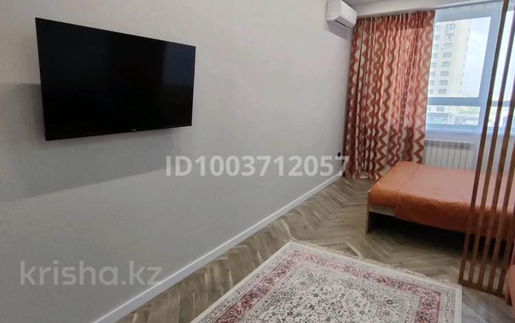 1-комнатная квартира · 40 м² · 4/9 этаж, Байдибек би 2/1 за 15 000 〒 в Шымкенте, Каратауский р-н — фото 2