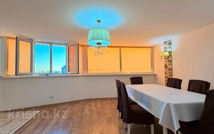 4-комнатная квартира · 183.7 м² · 18/18 этаж, Туркестан 2 за 130 млн ₸ в Астане, Есильский р-н — фото 13