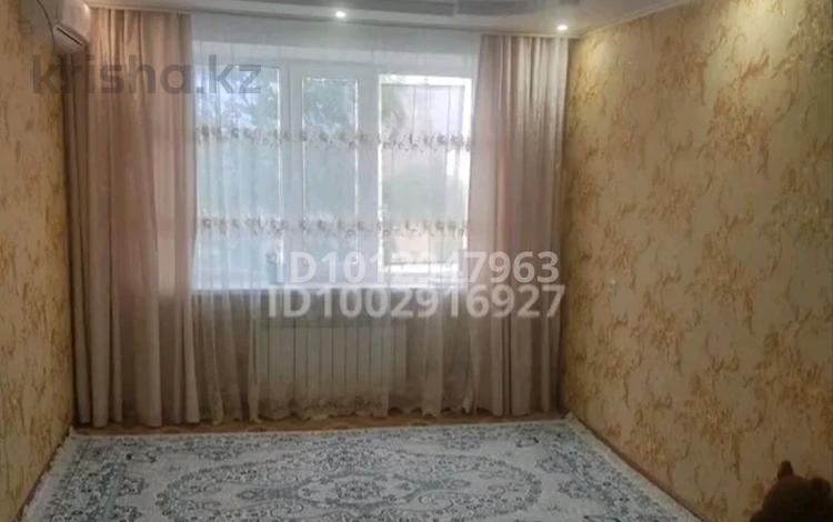 2-комнатная квартира · 56 м² · 5/5 этаж, мкр 8 281/1 за 16.5 млн ₸ в Актобе — фото 2