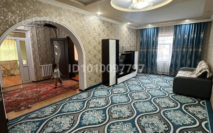 Жеке үй · 8 бөлме · 170 м² · 9 сот., Ыкылас 1 35 — Халық супермаркет, Dorba ресторан, Болашак-гимназия садик, Рауза садик, бағасы: 27 млн 〒 в Туркестане — фото 2