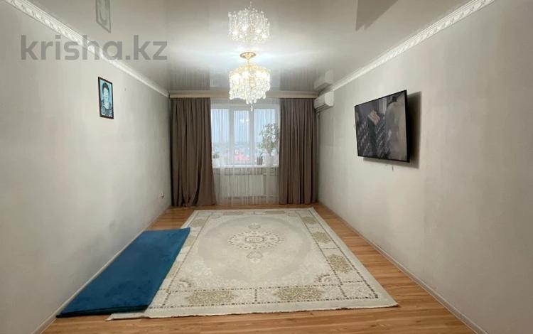 2-комнатная квартира · 76.7 м² · 8/9 этаж, мкр 12, Бокенбай батыра за 21 млн ₸ в Актобе — фото 8