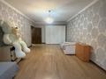 2-бөлмелі пәтер · 80 м² · 6/14 қабат, Абая 55 — Абая и Момыш улы, бағасы: 300 000 ₸ в Алматы, Ауэзовский р-н — фото 3