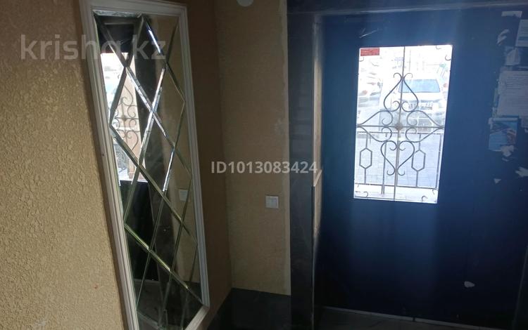 1-бөлмелі пәтер · 50 м² · 5/5 қабат, 34-й мкр 12, бағасы: 120 000 ₸ в Актау — фото 2