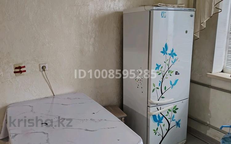 2-бөлмелі пәтер · 64 м² · 5/6 қабат, Жарбосынова 83б — Находится возле Байзар, бағасы: 190 000 ₸ в Атырау — фото 4