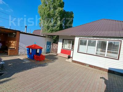 Отдельный дом · 5 комнат · 120 м² · 7 сот., Толстого — Макатаева и Толстого за 30 млн 〒 в Актобе, мкр Москва