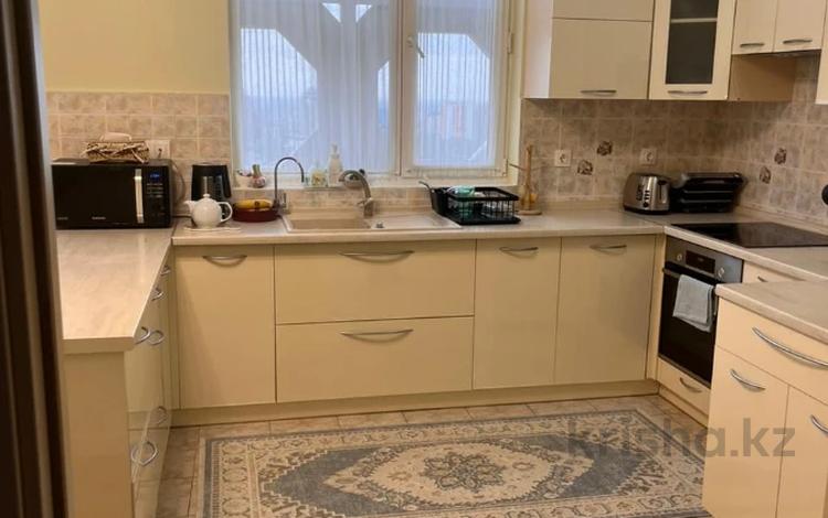 3-бөлмелі пәтер · 125 м² · 8/15 қабат, Навои — Торайгырова, бағасы: 99 млн ₸ в Алматы, Бостандыкский р-н — фото 8