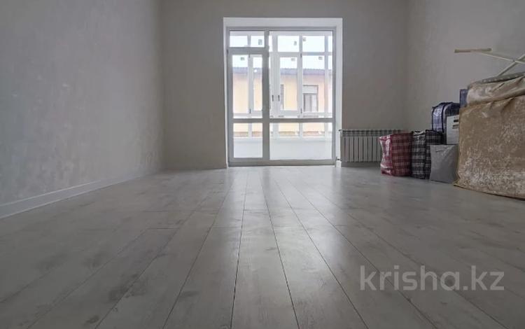 1-комнатная квартира · 57 м² · 1/5 этаж, мкр. Алтын орда за 23 млн ₸ в Актобе — фото 8
