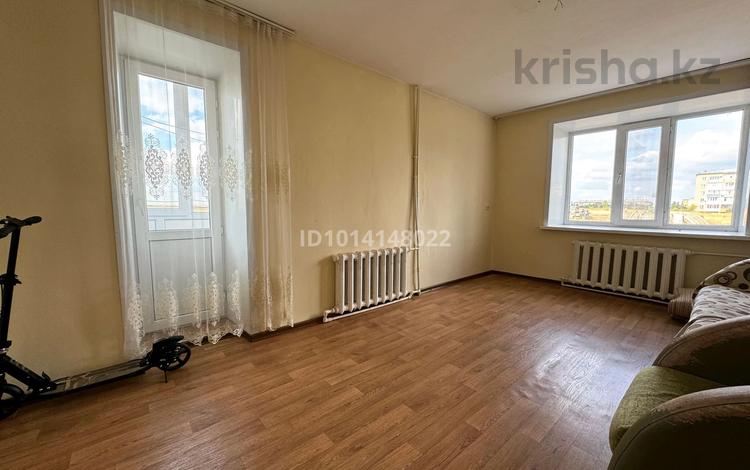 4-комнатная квартира · 64 м² · 2/5 этаж, Сортировка, Жекибаева — 12 школы за 18 млн ₸ в Караганде, Алихана Бокейханова р-н — фото 2