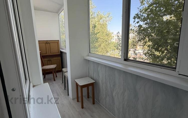 2-бөлмелі пәтер · 54 м² · 4/5 қабат, 2 ш/а., Гришина 70, бағасы: 150 000 ₸ в Актобе, мкр 8 — фото 11