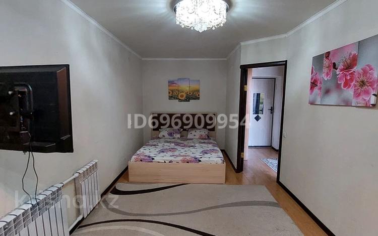 1-бөлмелі пәтер · 50 м², Кердери, бағасы: 12 000 ₸ в Уральске, мкр Школьник — фото 42
