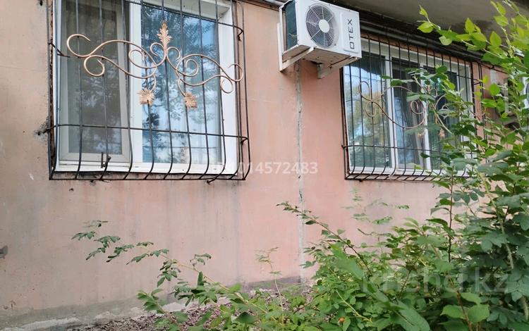 3-бөлмелі пәтер · 61.1 м² · 1/5 қабат, Пшембаева 27кв62 — В центре города, бағасы: 14 млн ₸ в Экибастузе — фото 2