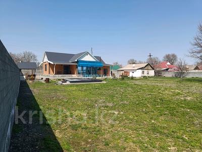 Отдельный дом • 3 комнаты • 140 м² • 100 сот., Гагарина за 95 млн 〒 в Талдыкоргане