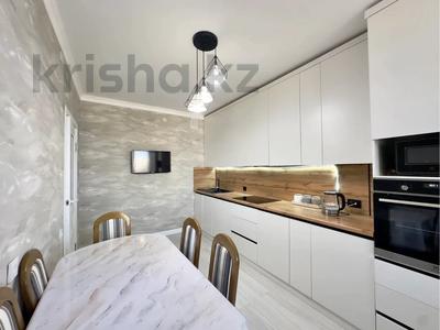 4-комнатная квартира, 105 м², 8/9 этаж, Чингиза Айтматова 33 за 72 млн 〒 в Астане, Есильский р-н